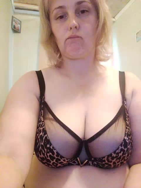 Milfa85 Adult Chat July 31, 2025