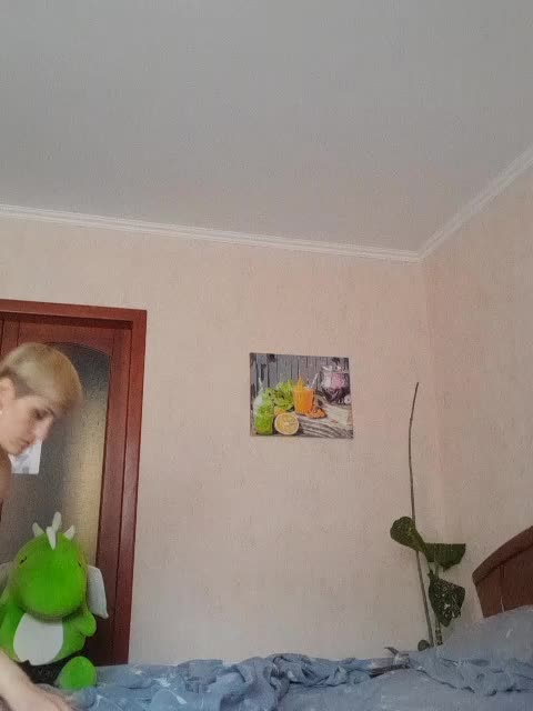 N-I-M-F-O-M-A-N-K-A Adult Chat July 31, 2025