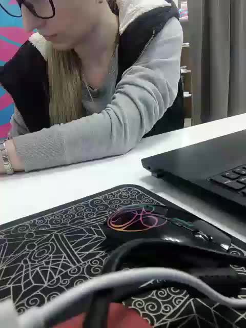 Xo4y-Tpax Adult Chat July 31, 2025