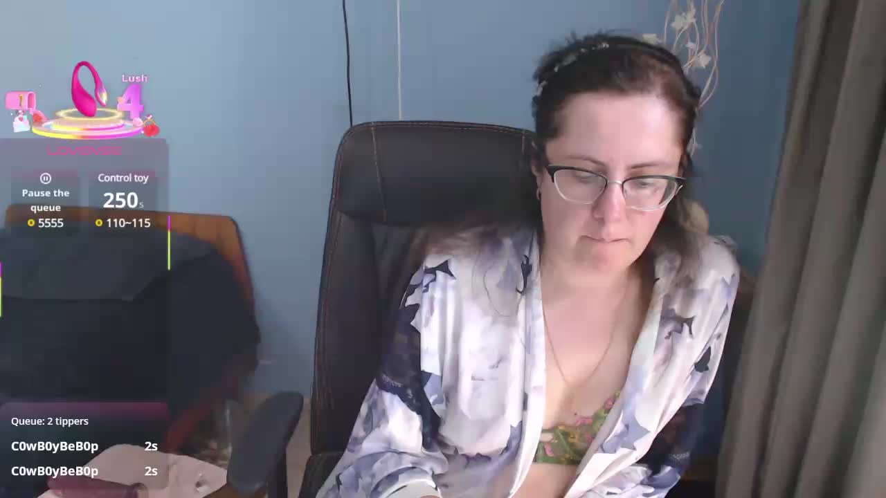 mandarinka28 Adult Chat July 31, 2025