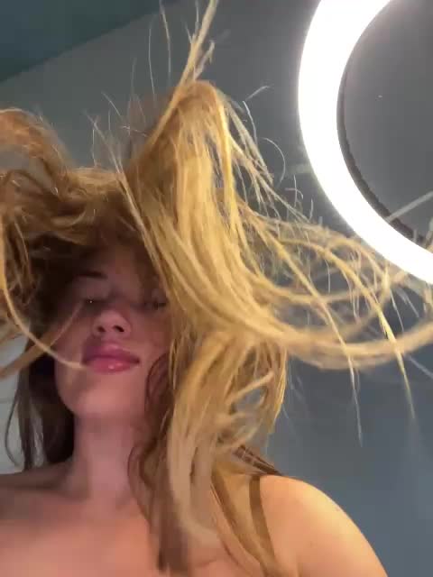 juicy-peachh Adult Chat July 31, 2025