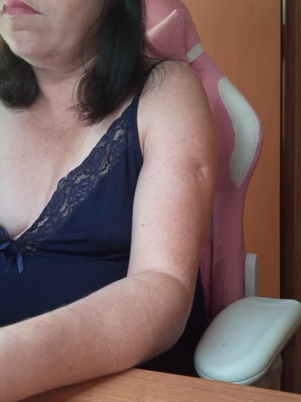 Tatka18111 Adult Chat August 1, 2025