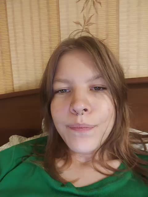 SquirtWave Adult Chat August 1, 2025