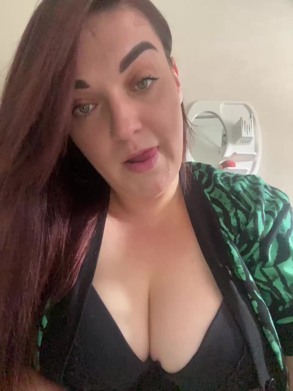 sucking_vampire Adult Chat August 1, 2025