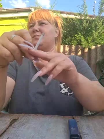 Miss_tits2025 Adult Chat August 1, 2025