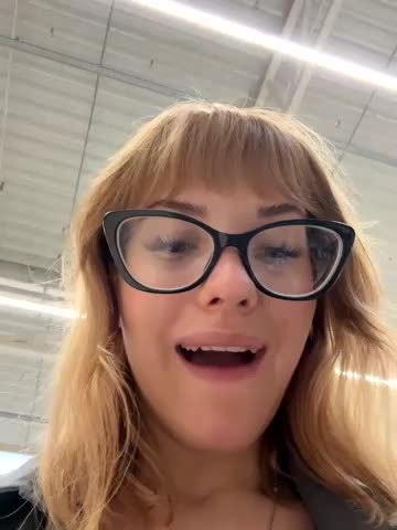 OnlyApril Adult Chat August 1, 2025