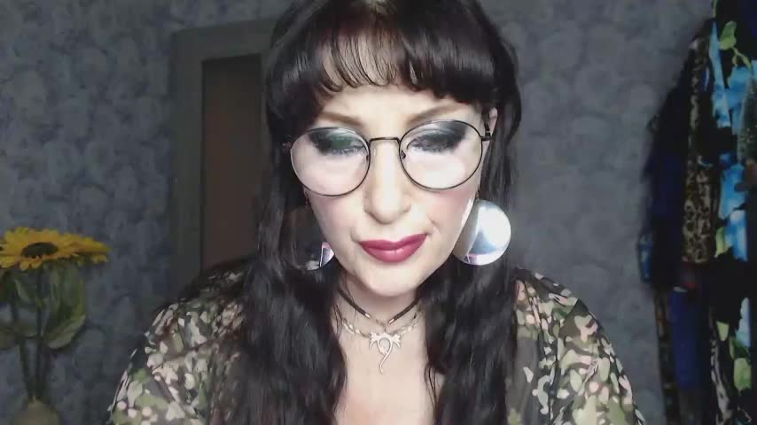 Aziza1 Adult Chat August 1, 2025