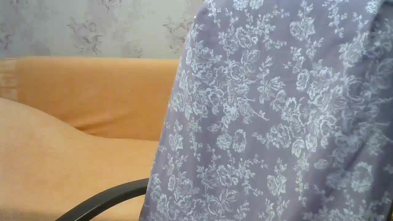 Red-Rose-777 Adult Chat August 1, 2025