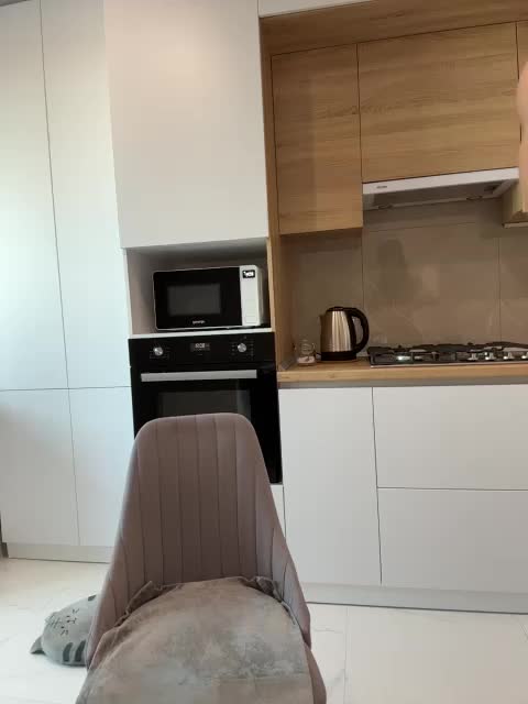 -SATIVA- Adult Chat August 1, 2025