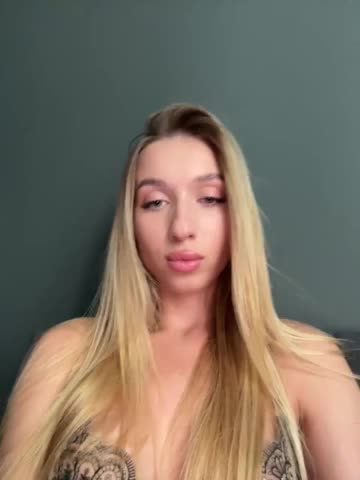 Mija_Rio Adult Chat August 1, 2025