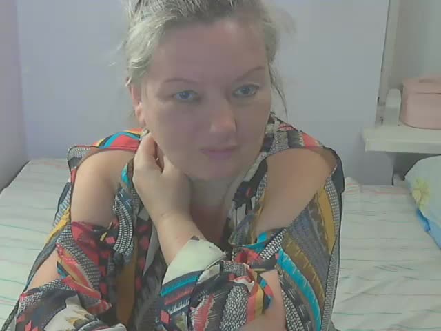 LucyAlexis Adult Chat August 1, 2025