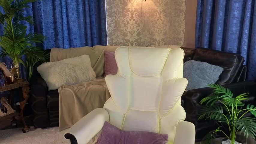 Lilu5107 Adult Chat August 1, 2025