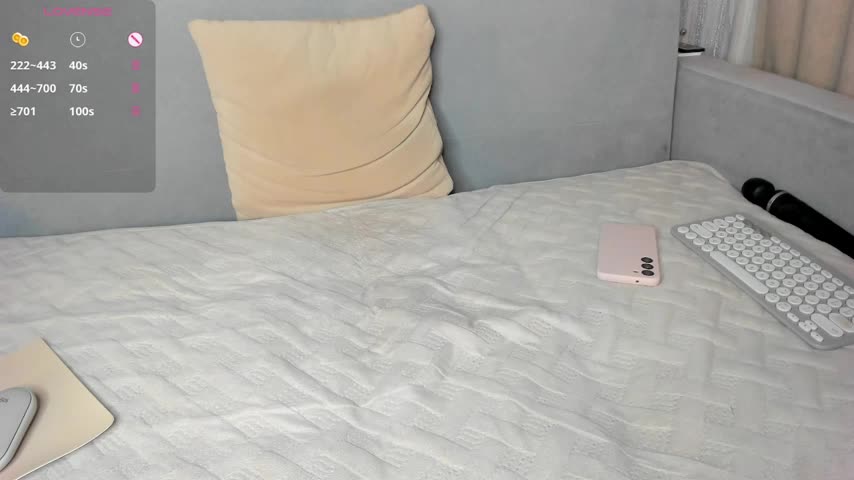 -Smetanka- Adult Chat August 1, 2025