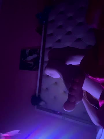 Flossy_Vettie Adult Chat August 1, 2025