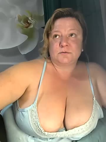 jusichka Adult Chat August 1, 2025