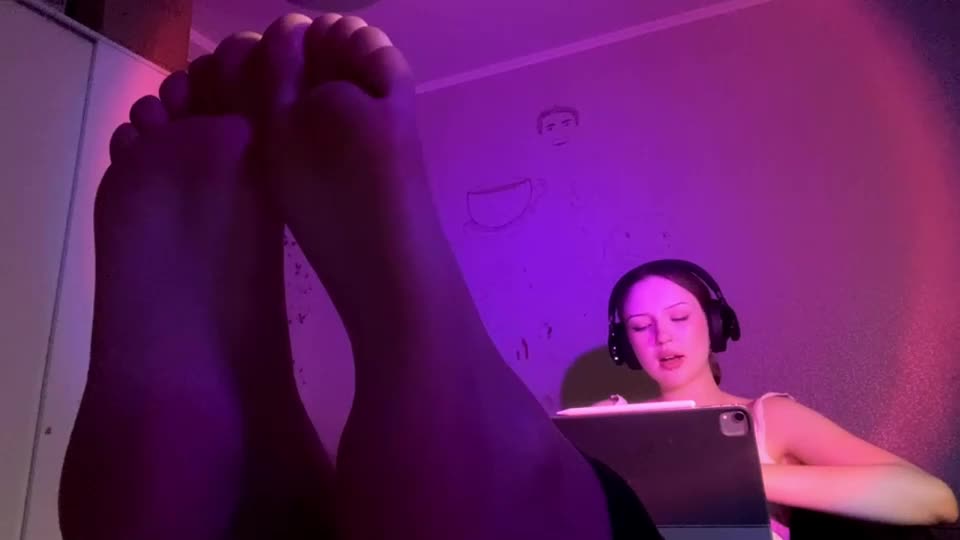 erlinafrary Adult Chat August 1, 2025