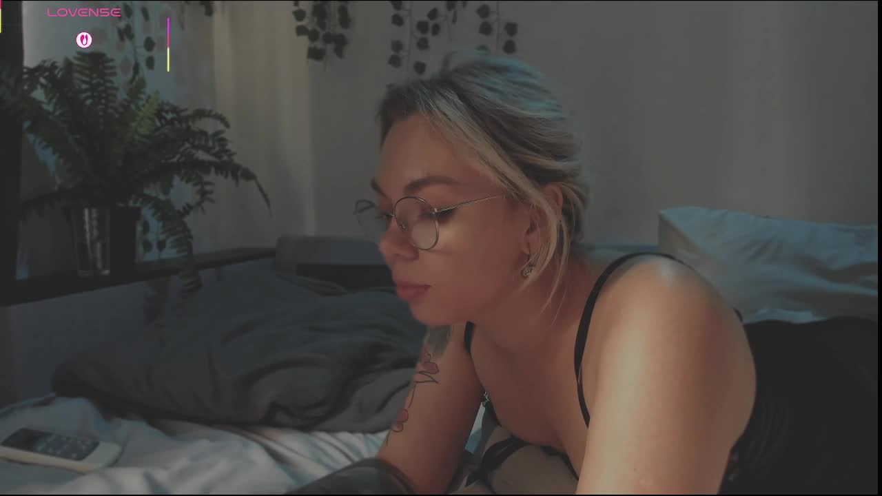 AnyaTaylorJoy_ Adult Chat August 1, 2025