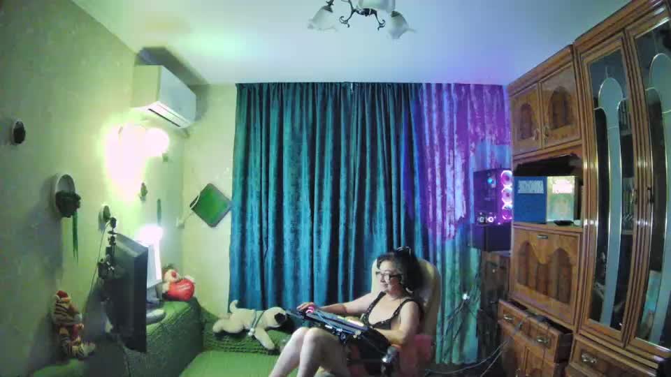 Infodar Adult Chat August 1, 2025