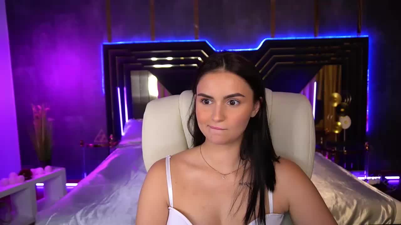 Milashaaaa Adult Chat August 1, 2025