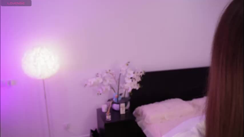 lilly_colins Adult Chat August 1, 2025