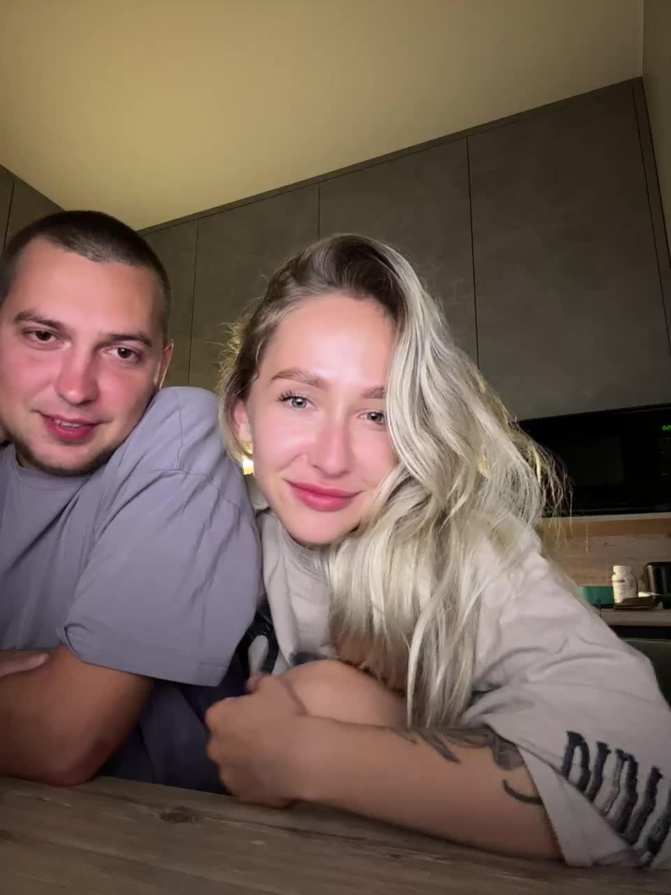 QueenKing Adult Chat August 1, 2025