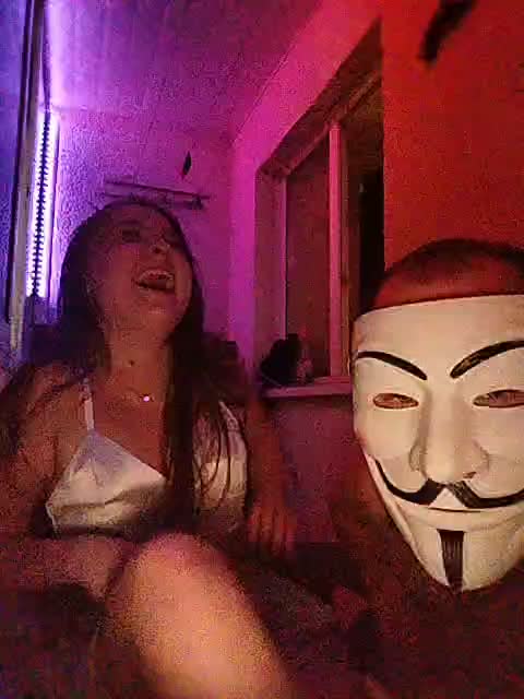 Pantero Adult Chat August 1, 2025