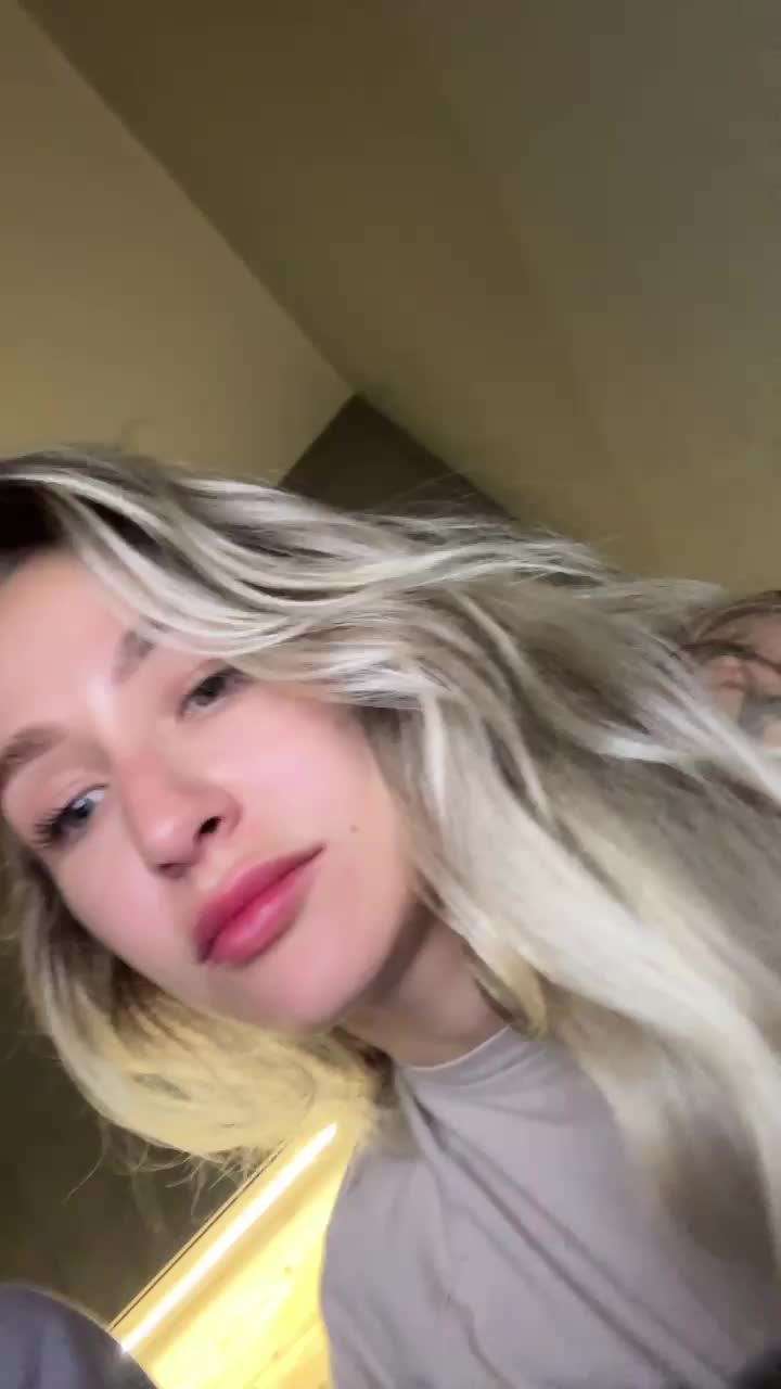 QueenKing Adult Chat August 1, 2025