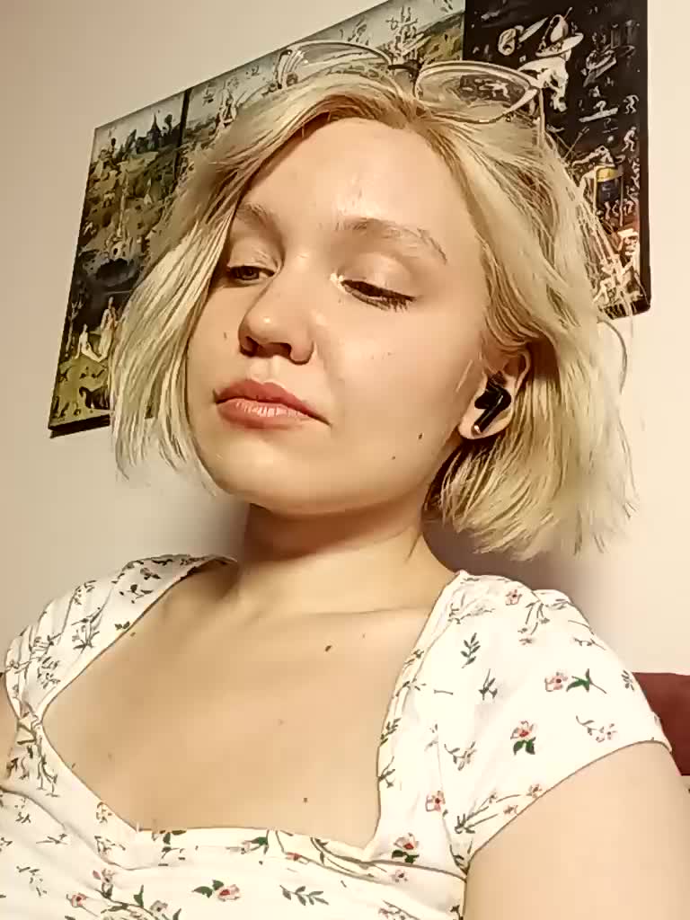 LadyAnny Adult Chat August 1, 2025