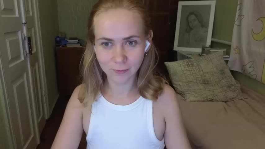 Riley_Roo Adult Chat August 1, 2025