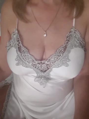 SexiestJess45 Adult Chat August 1, 2025