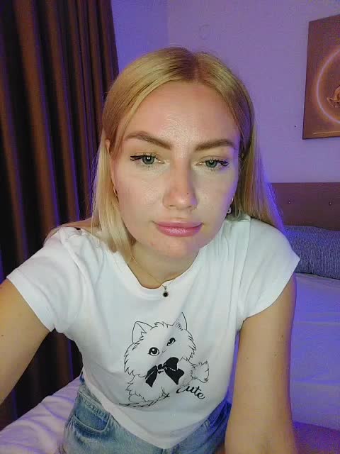 AlenaFeya Adult Chat August 1, 2025