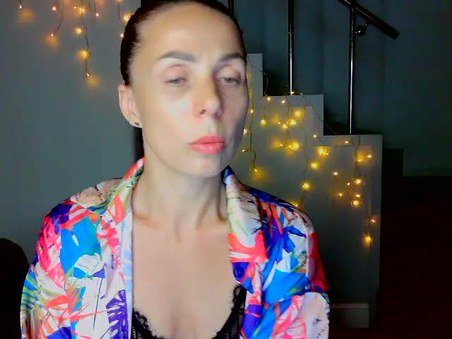 _SENORiTA_ Adult Chat August 1, 2025