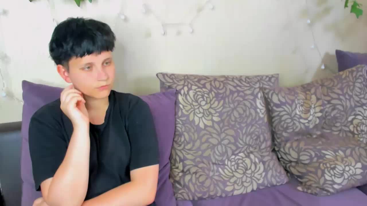 Raven-Radiant Adult Chat July 24, 2025