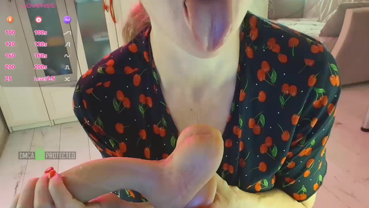 RedAura Adult Chat August 1, 2025