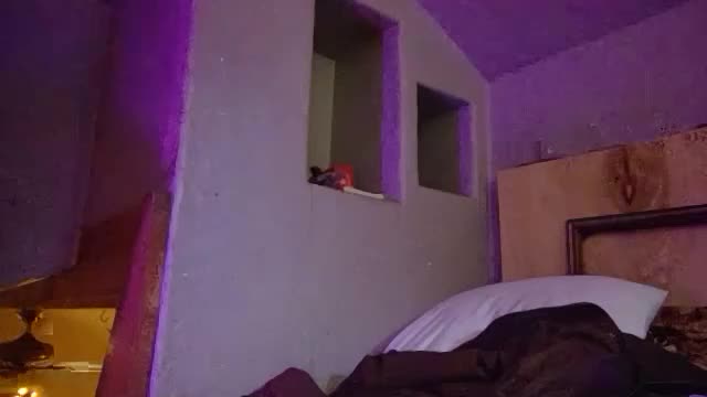 bigkitties69 Adult Chat August 1, 2025