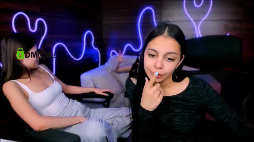 berry_alma Adult Chat August 1, 2025