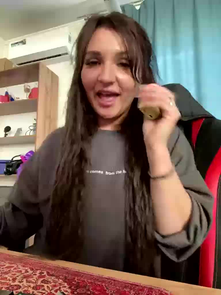 MagicalLouu Adult Chat August 1, 2025