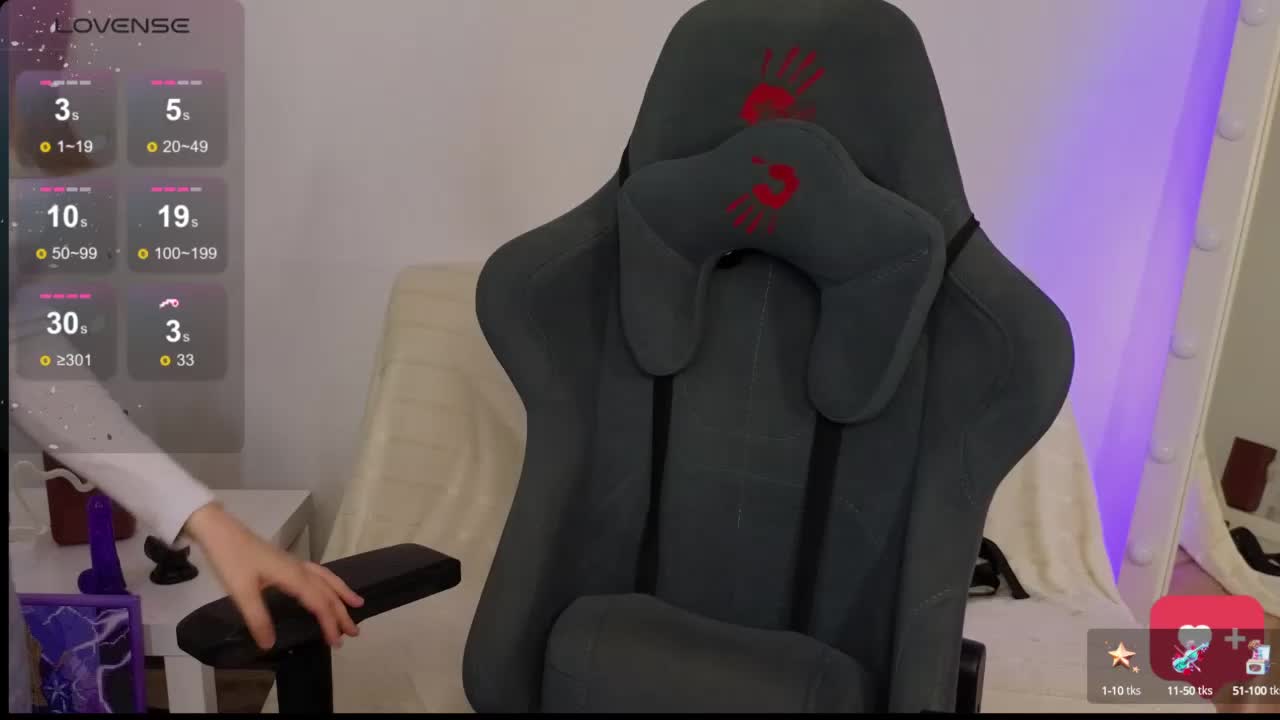 DarkLola Adult Chat August 1, 2025