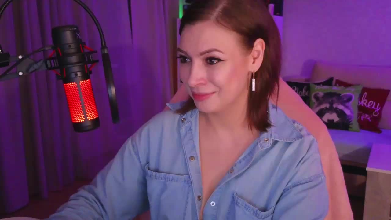 LadyLLS Adult Chat August 1, 2025