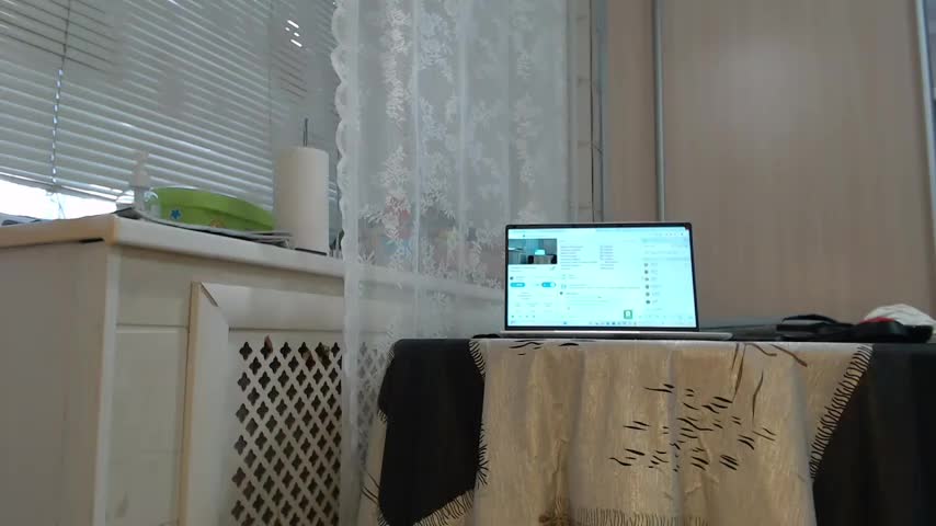 Karina_Lori Adult Chat August 1, 2025