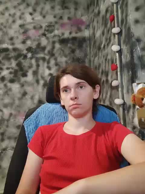 Your_Kitty Adult Chat August 1, 2025