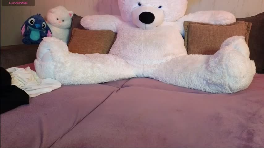 Rosaline_lov Adult Chat August 1, 2025