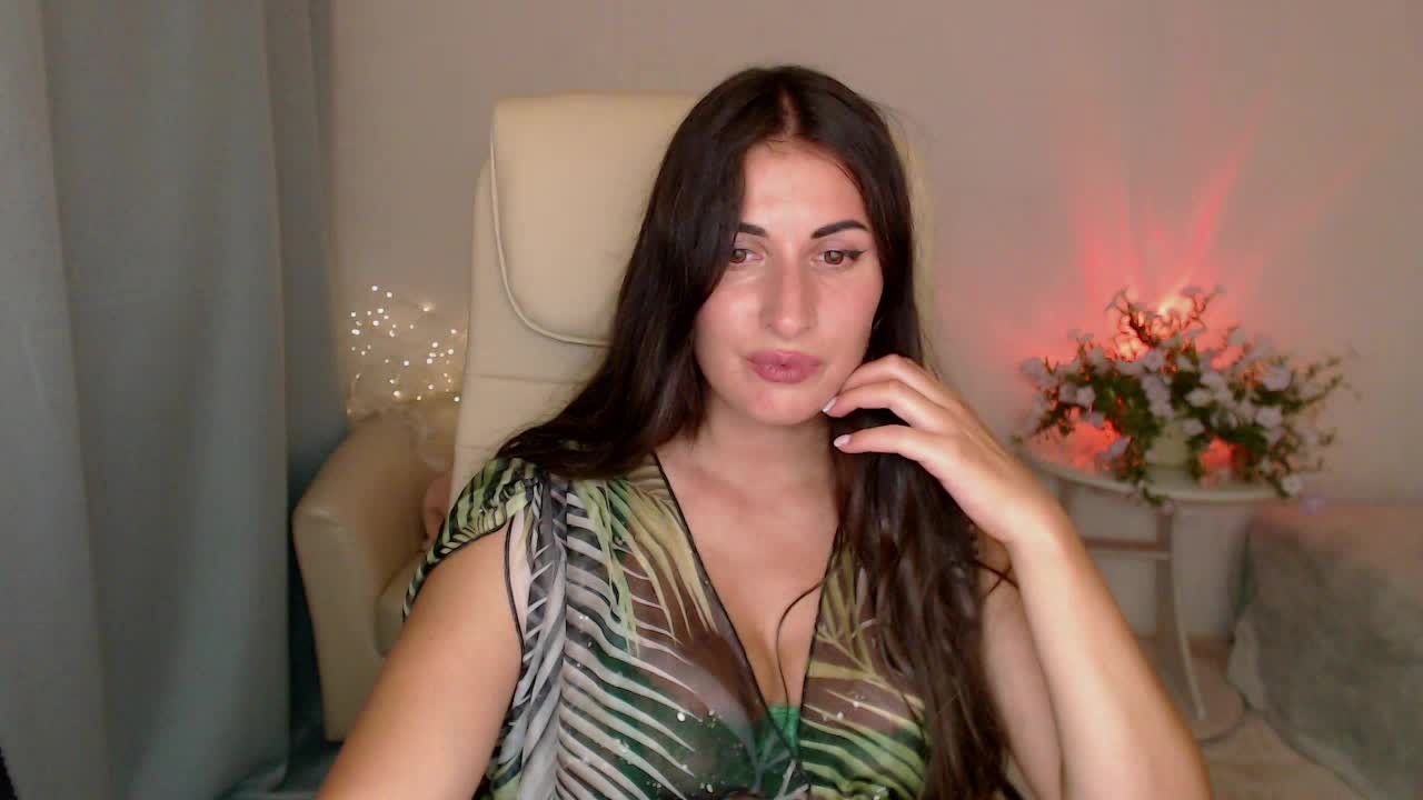 MaryMalory11 Adult Chat August 1, 2025