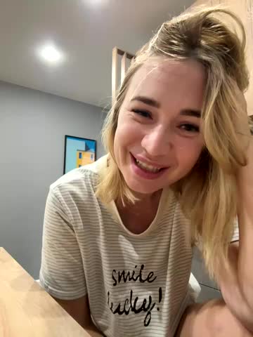 LiLu_25 Adult Chat August 1, 2025