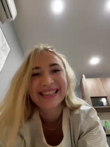 LiLu_25 Adult Chat August 1, 2025