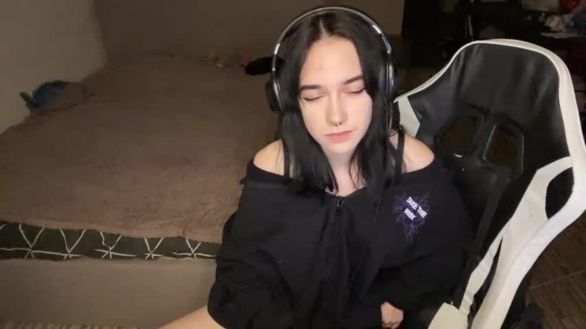 Yukionextdoor Adult Chat August 1, 2025