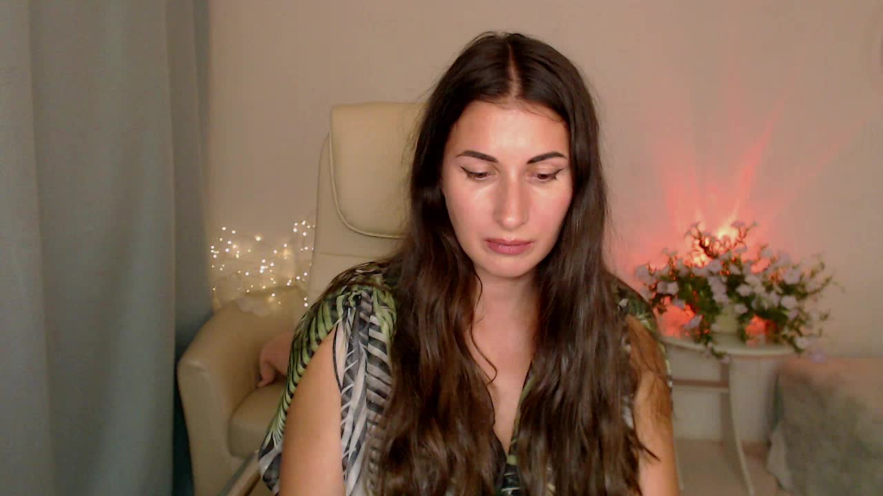 MaryMalory11 Adult Chat August 1, 2025