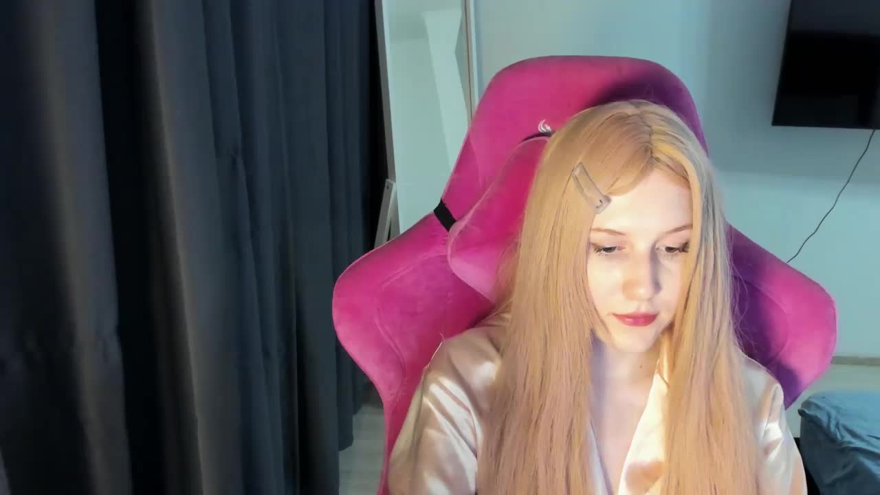 your_girlfriend-xxx Adult Chat August 1, 2025