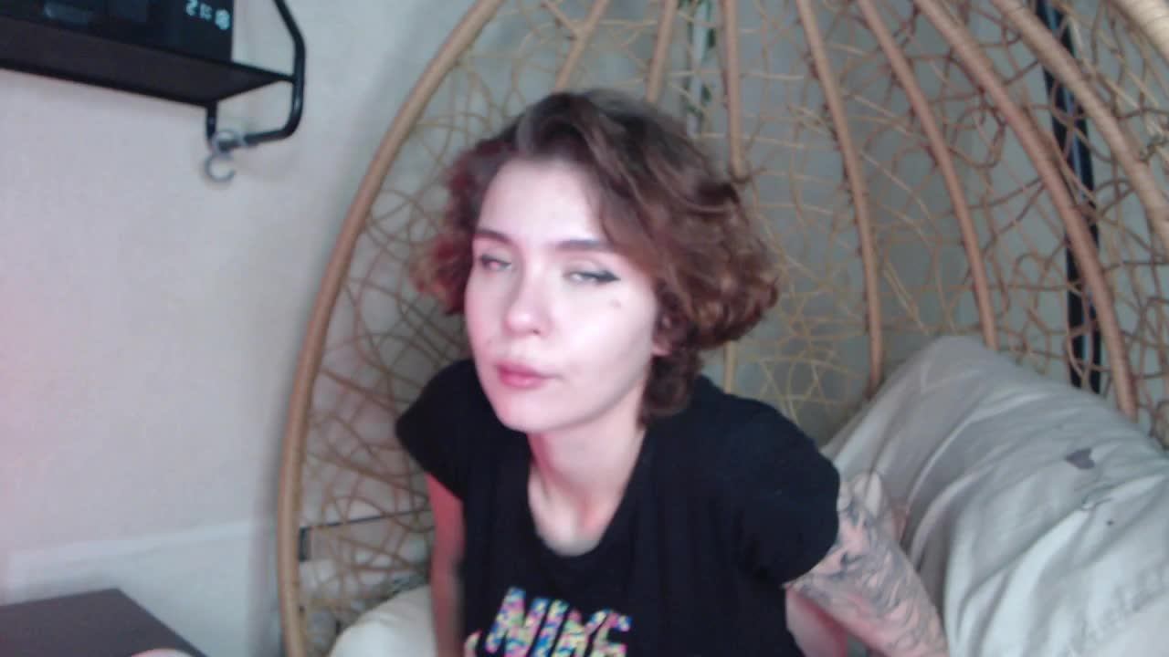 Lulu-Sun Adult Chat August 1, 2025