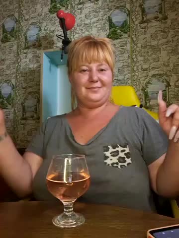 Miss_tits2025 Adult Chat August 1, 2025